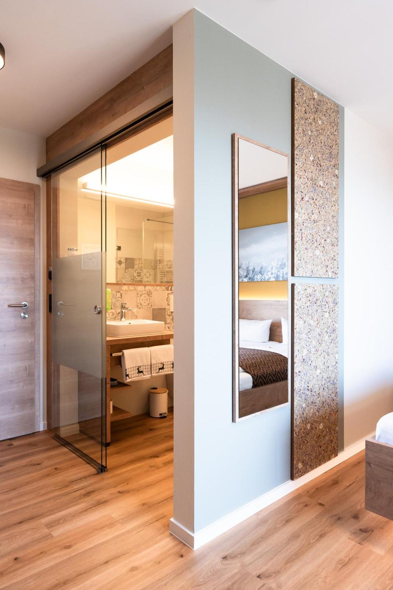 Hotel Spinnerhof Засбахвалден Екстериор снимка